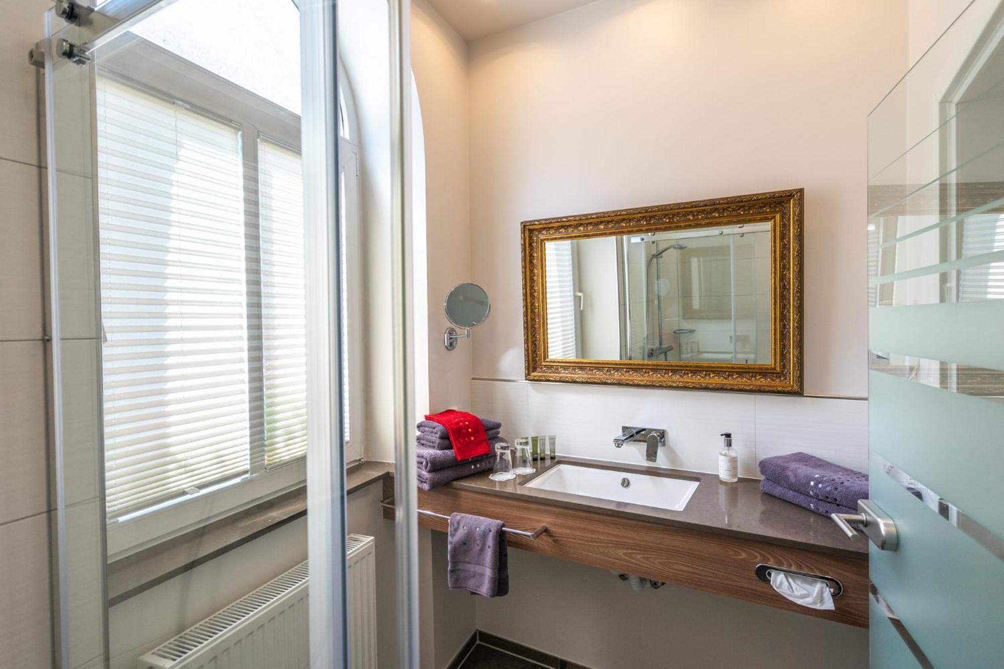 Hotel Am Markt Bacharach Ngoại thất bức ảnh
