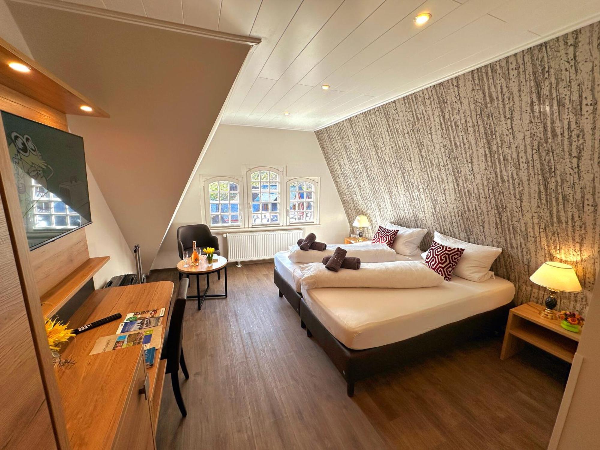 Hotel Am Markt Bacharach Ngoại thất bức ảnh