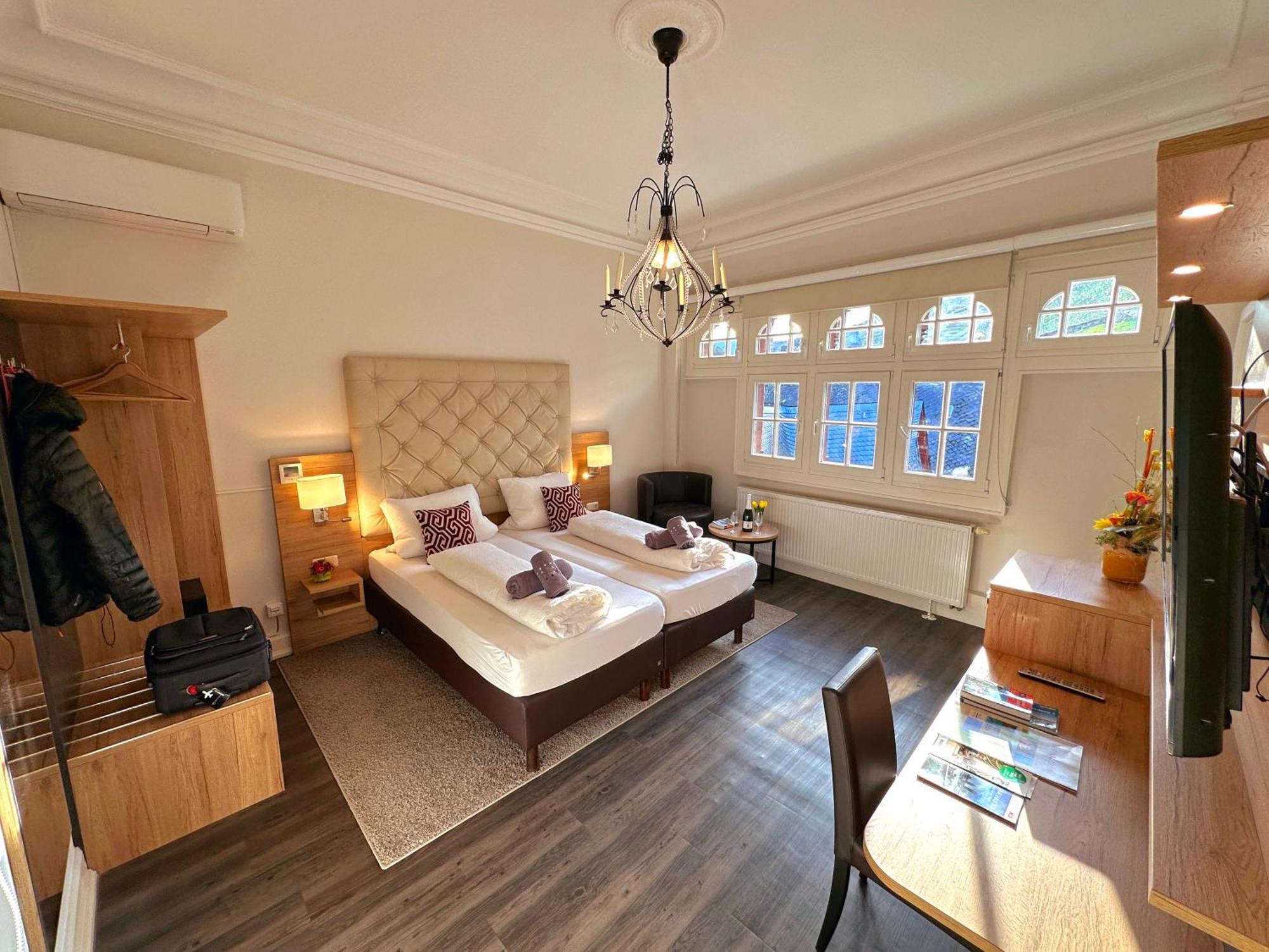 Hotel Am Markt Bacharach Ngoại thất bức ảnh