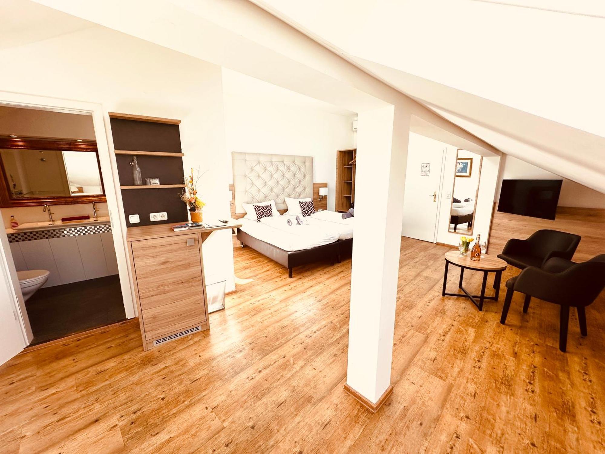 Hotel Am Markt Bacharach Ngoại thất bức ảnh